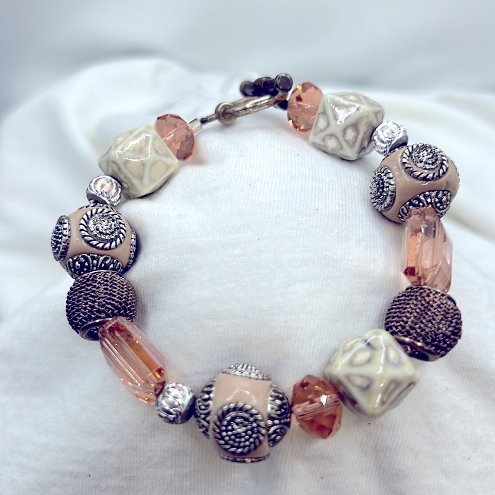 Handmade Bead Bracelet Hoop and Bar clasp - 7”